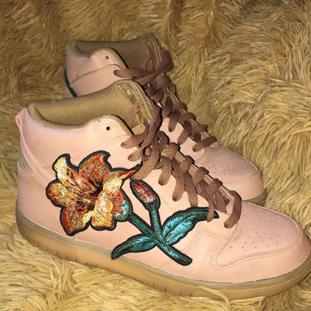 Nike Sneaker Shoes